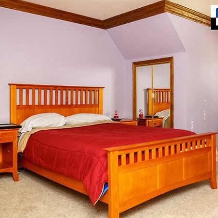 Chateau Bernina Lake Arrowhead Exterior photo