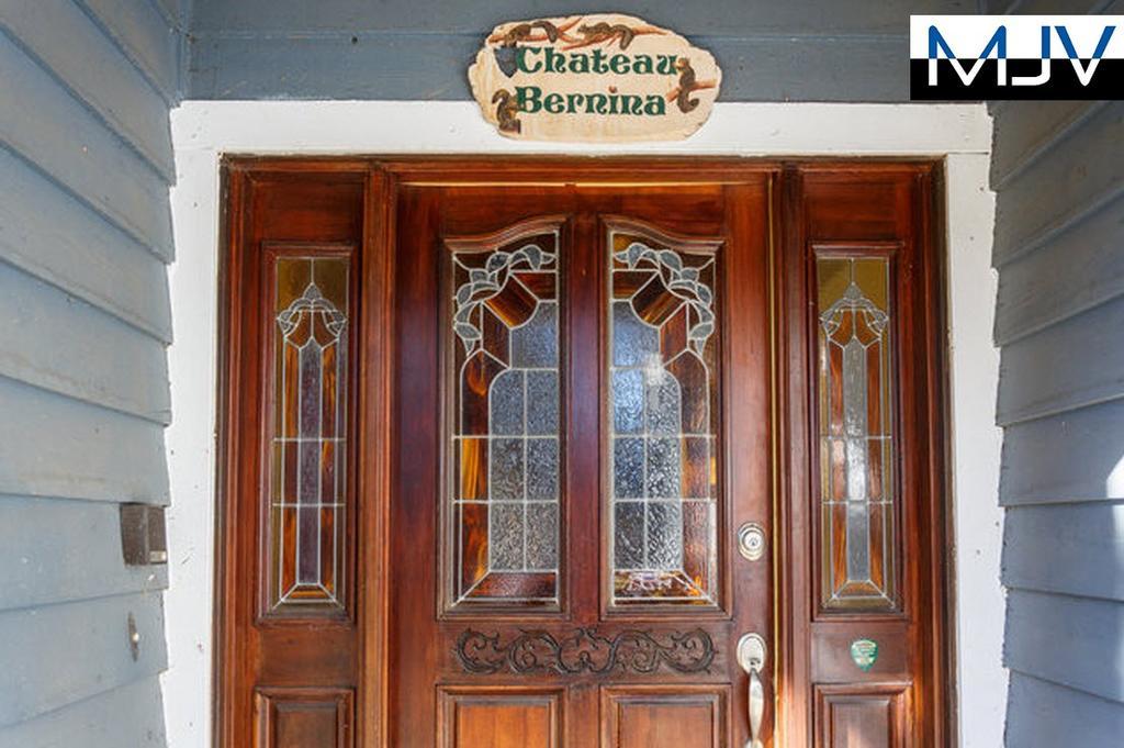 Chateau Bernina Lake Arrowhead Exterior photo